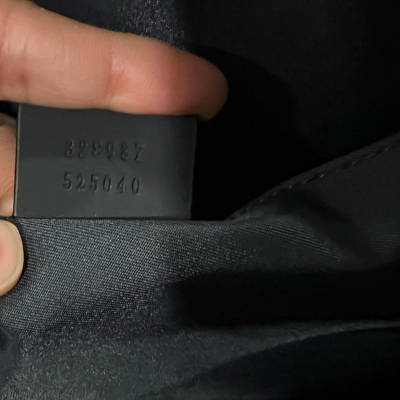 💙Gucci Leather messenger bag 💙 - Picture 11 of 14